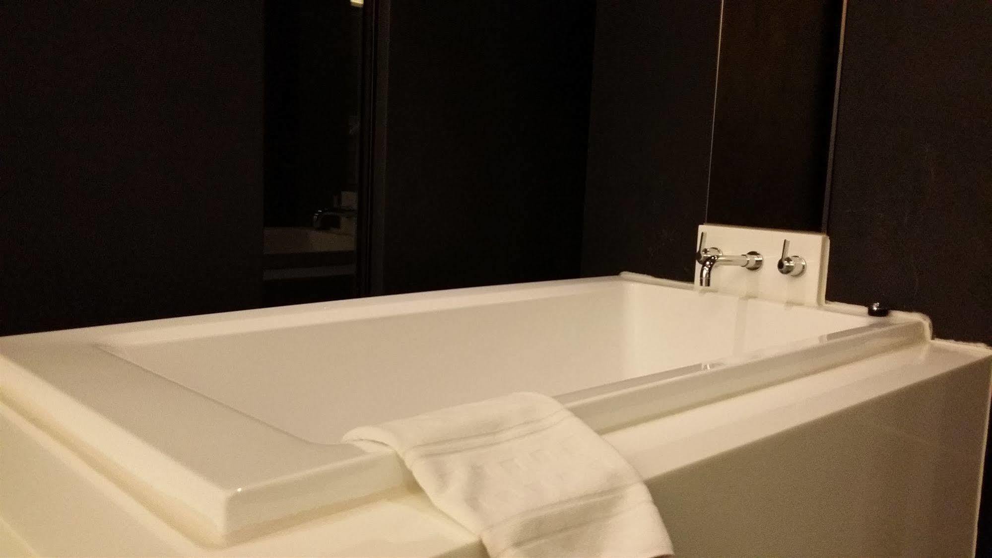 Hotel Oscar Suite Gunsan Ngoại thất bức ảnh